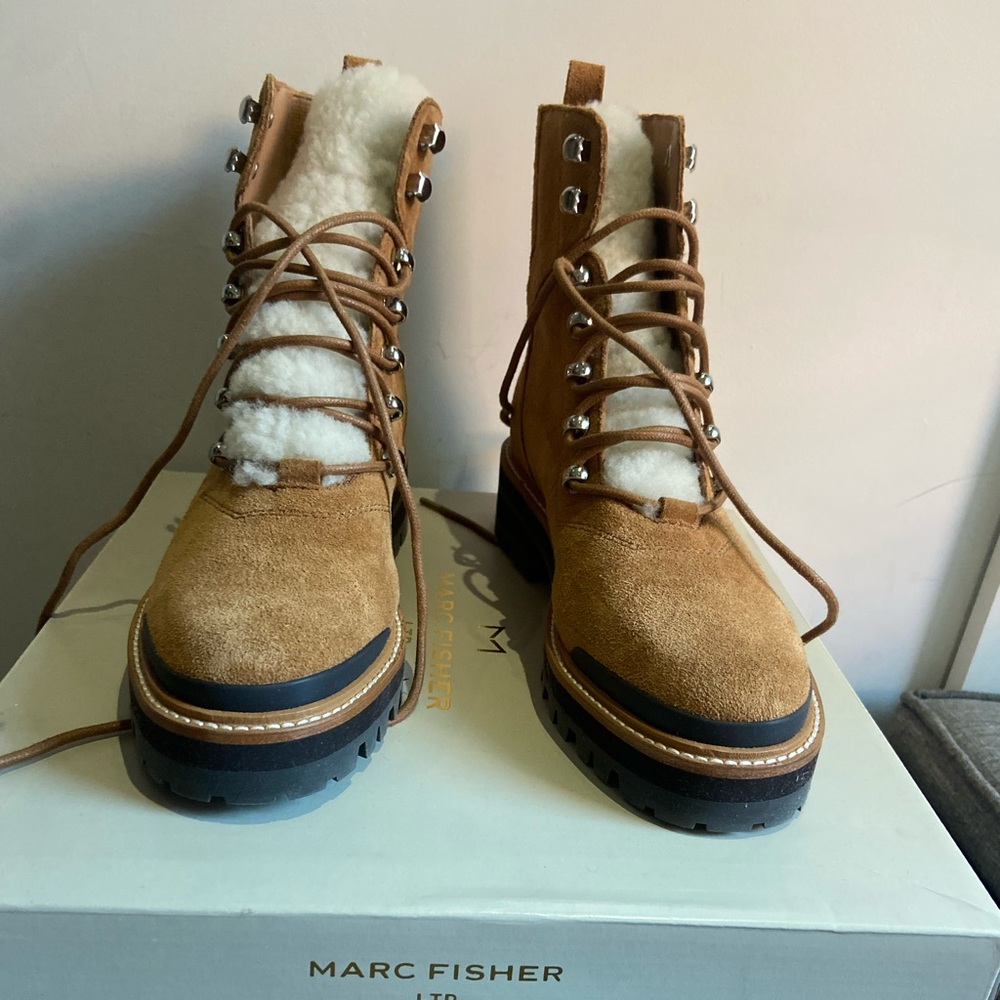 Marc Fisher Izzie Cold Weather Boots - Dark Brown Suede 8.5 *BRAND NEW*